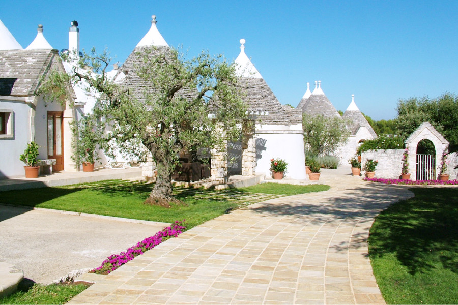 25 April offer in masseria